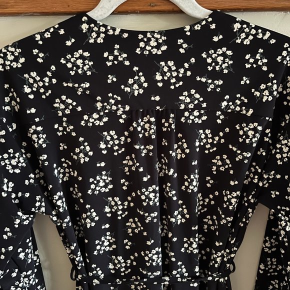 Long-Sleeved Button-Up Floral Midi Dress with Pockets - Uniqlo - Picture 3 of 7